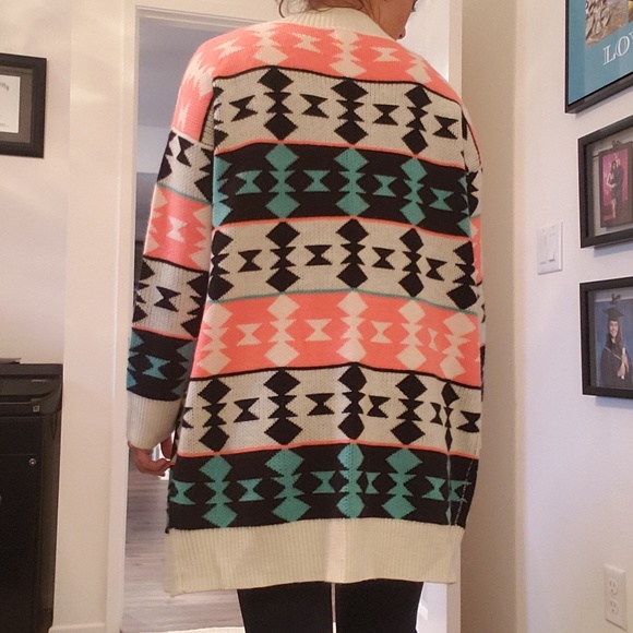 Aztec Sweater - Picture 3 of 3